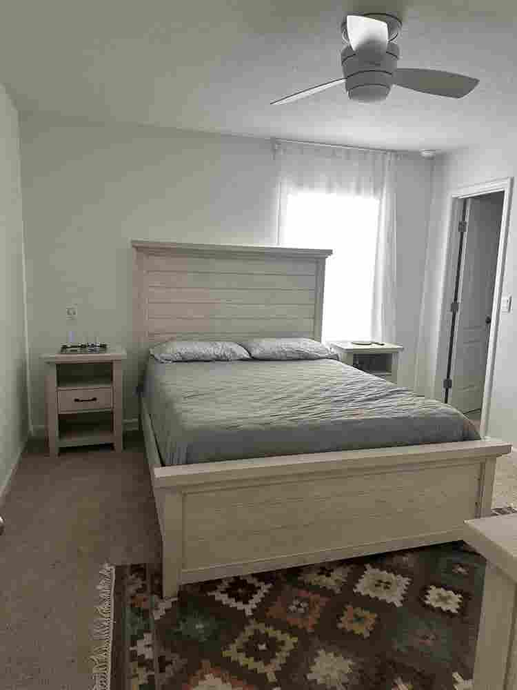 Private  bath for rent