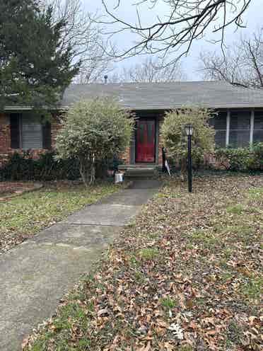 All girls house
