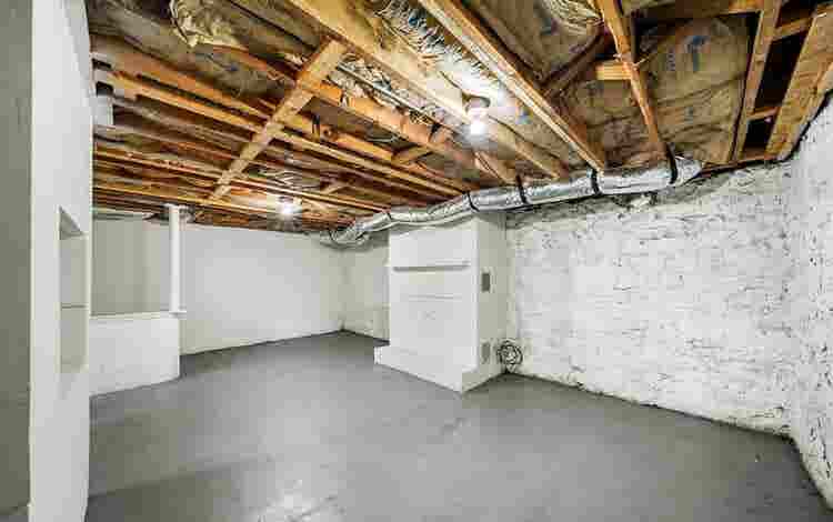 Roommate for a  Home - West End