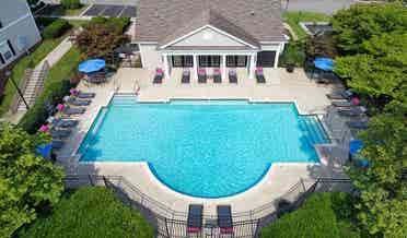 room available in townhome