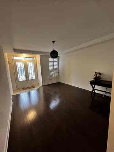Luxurious Master Bedroom for Rent