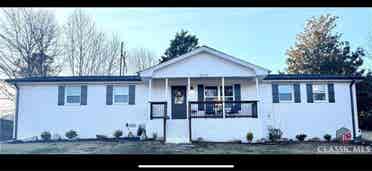 2 Bedrooms available in Dreamhouse