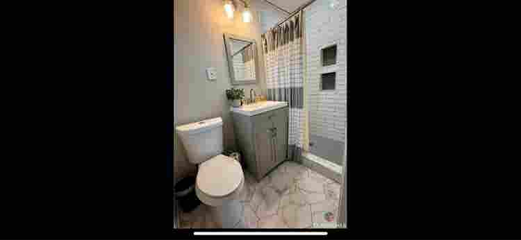 2 Bedrooms available in Dreamhouse