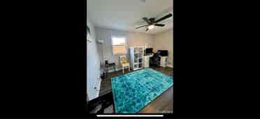 2 Bedrooms available in Dreamhouse
