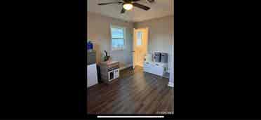 2 Bedrooms available in Dreamhouse