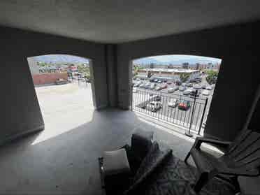 ROOM FOR RENT ASAP!!