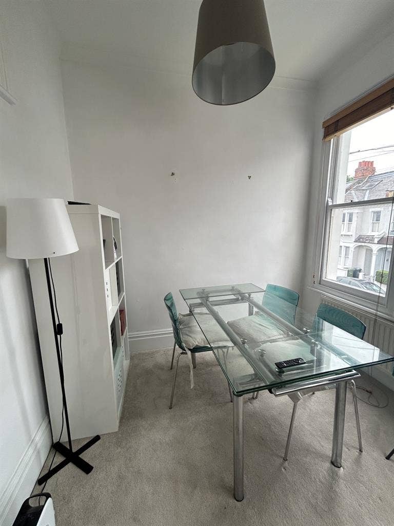 Room in Clapham South from mid Sep