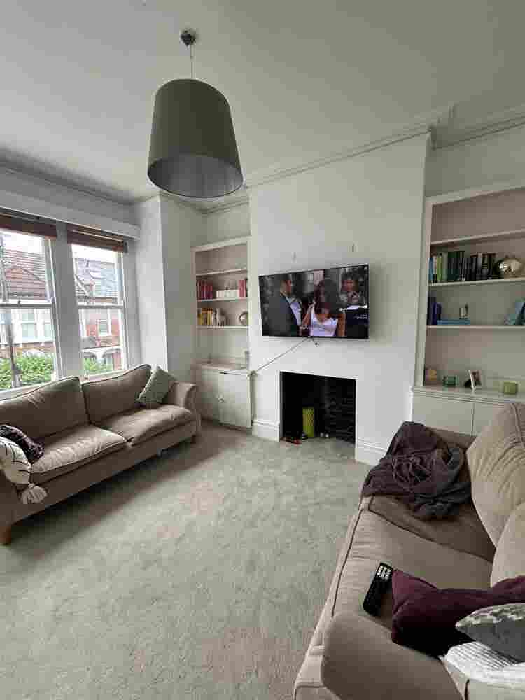 Room in Clapham South from mid Sep