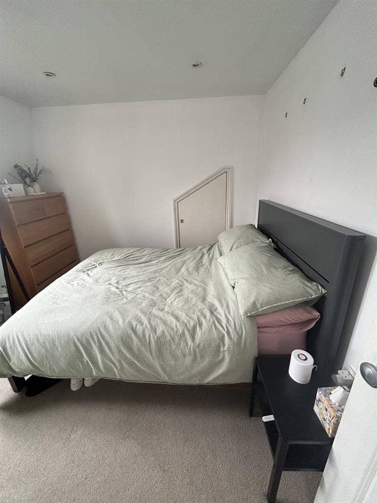 Room in Clapham South from mid Sep