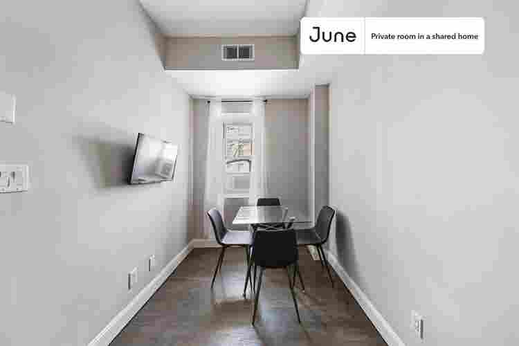 4 BR in New York City