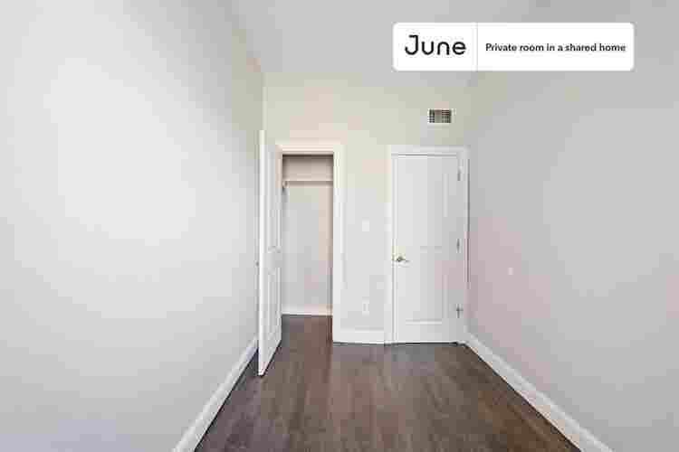 4 BR in New York City