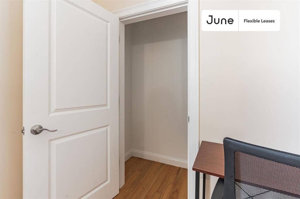 3 BR in Boston