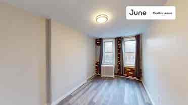 3 BR in New York City