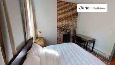 2 BR in New York City