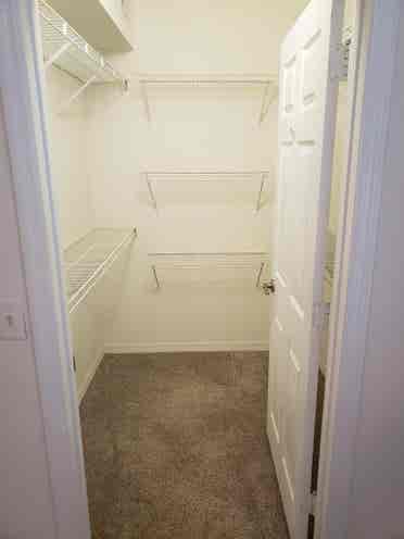 Large bedroom for Rent
