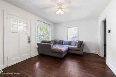 Clean Private Bedroom in Germantown