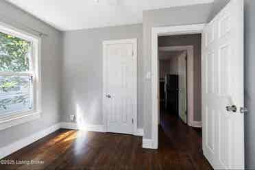 Clean Private Bedroom in Germantown