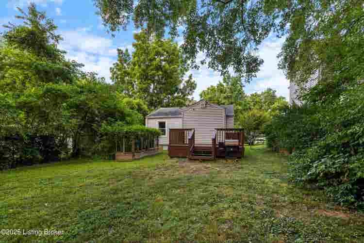 Clean Private Bedroom in Germantown