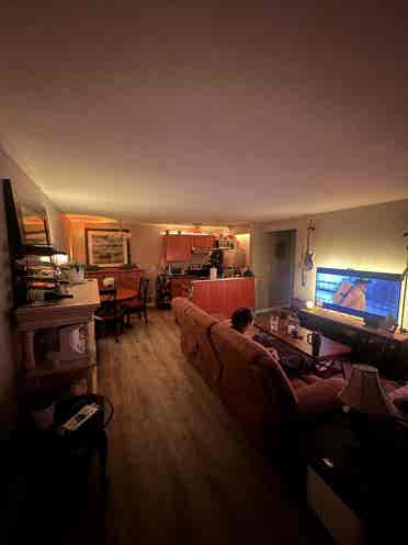 square feet, nd floor
