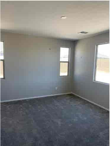 Room for rent Pet friendly