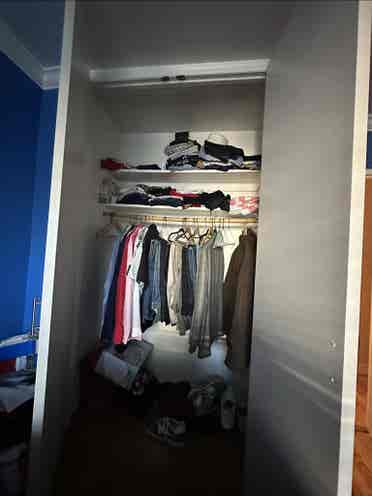 Condo Rm for rent utll. Incl.