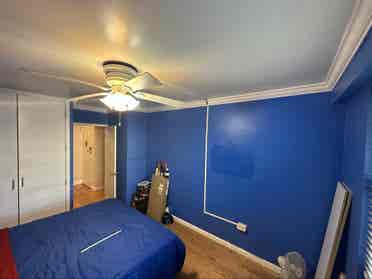 Condo Rm for rent utll. Incl.