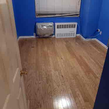 King Condo Rm for rent utll. Incl.