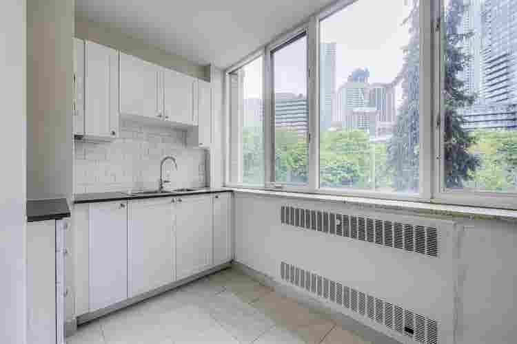 2 Bedroom Apartment - Female Only