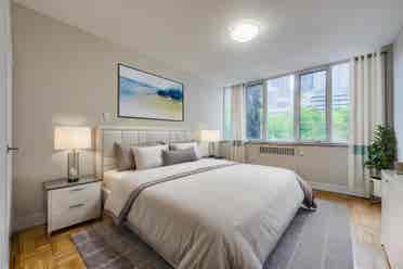 2 Bedroom Apartment - Female Only