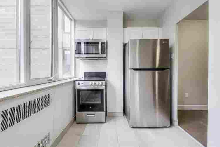 2 Bedroom Apartment - Female Only