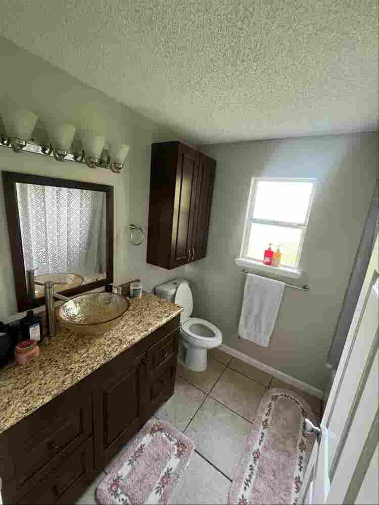 Roommate wanted