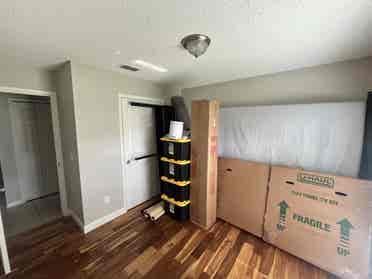 Roommate wanted