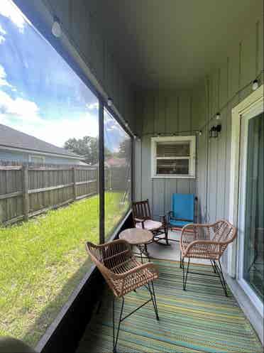 Roommate wanted
