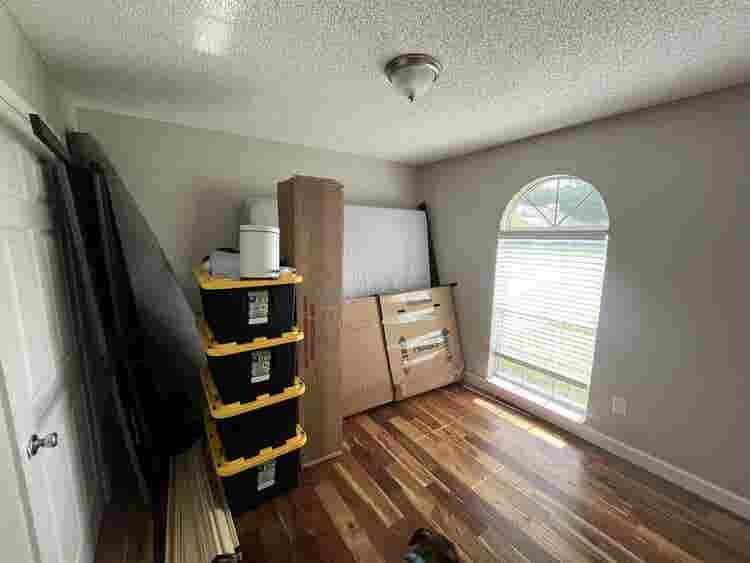 Roommate wanted