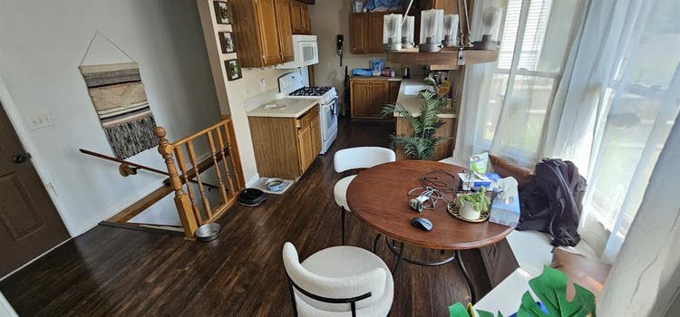 Room in Rockford, MI
