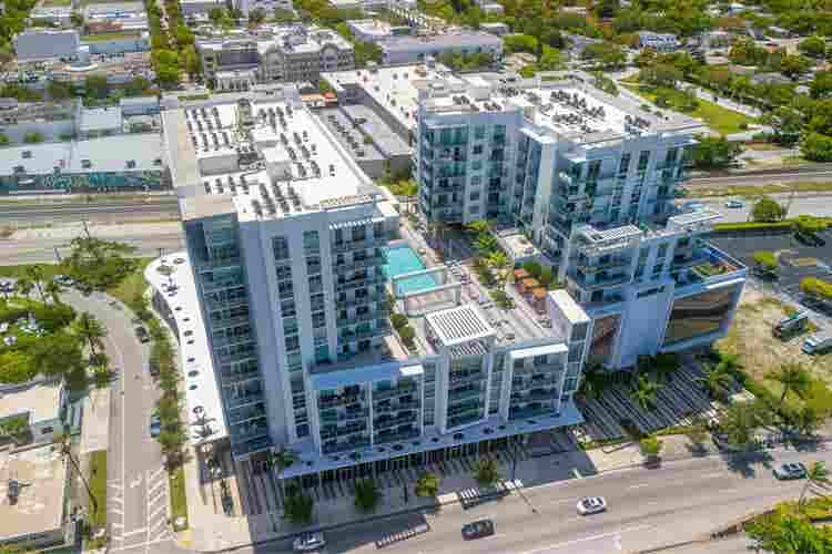 Room 4 Rent - Miami Design