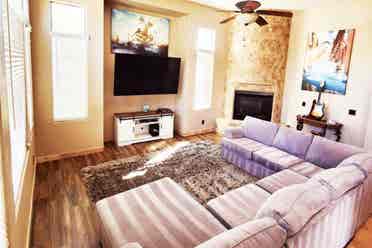 King Size Suite Available!