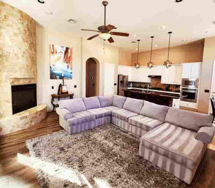 King Size Suite Available!