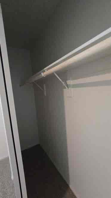 2 Rooms for Rent