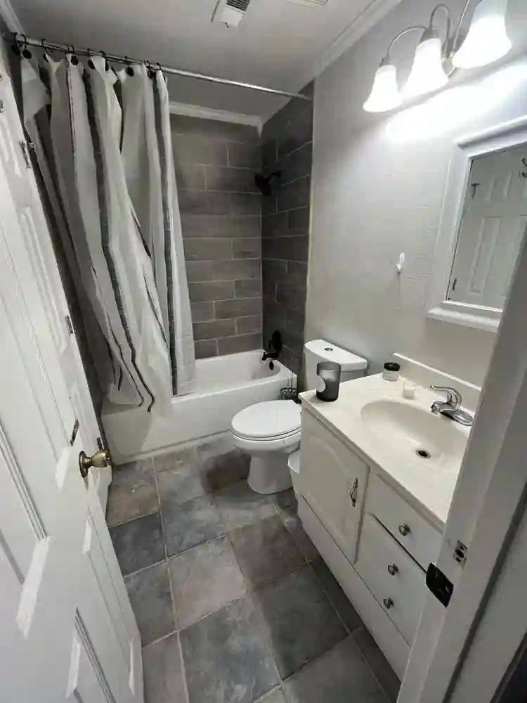 Single Room and Bathroom