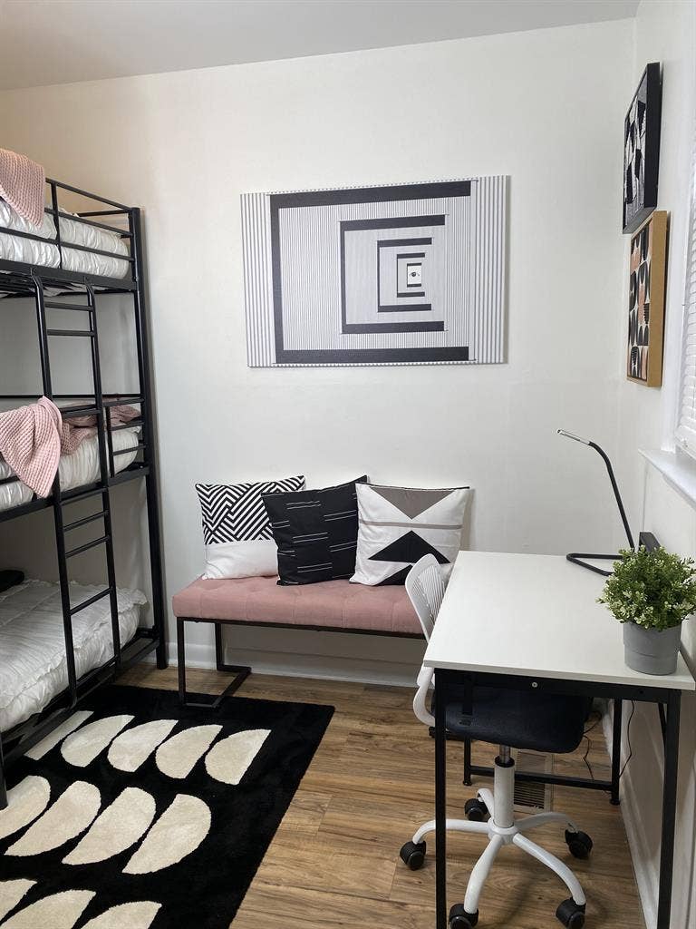 Private rooms for rent