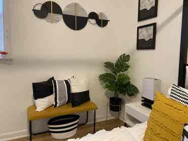 Private rooms for rent