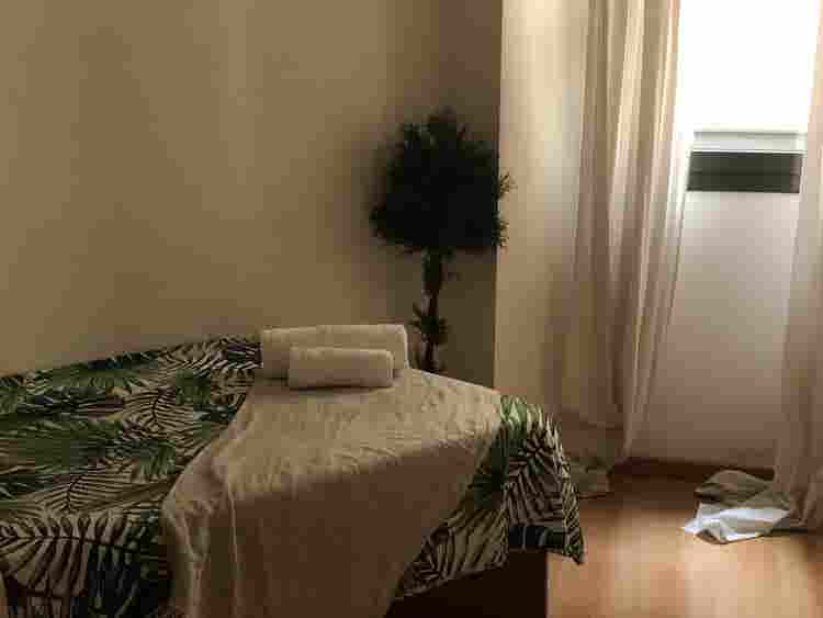 Habitación fresca, muy bien ubicada