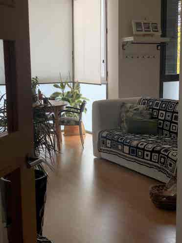 Habitación fresca, muy bien ubicada