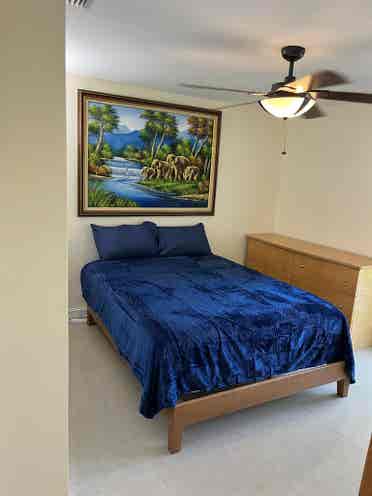 Large Room, Private Entrance,