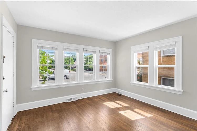 1 Bedroom Available in Lakewook, OH