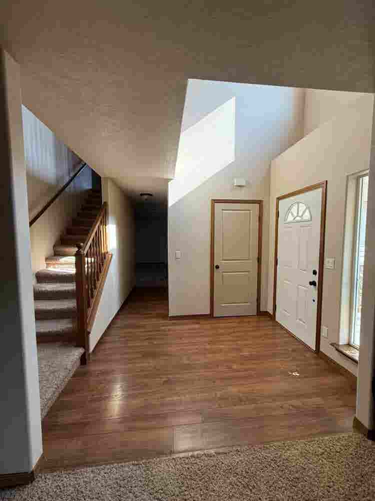 4 bedroom house with 3 bathrooms