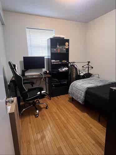 Furnished room in Beiarwood- Queens
