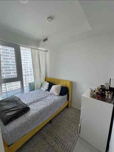 BATH in a Bed 2 Bath Condo