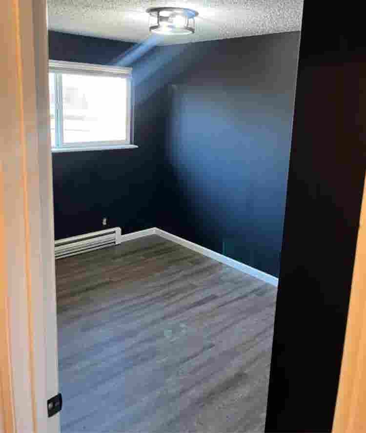 October co-ed home